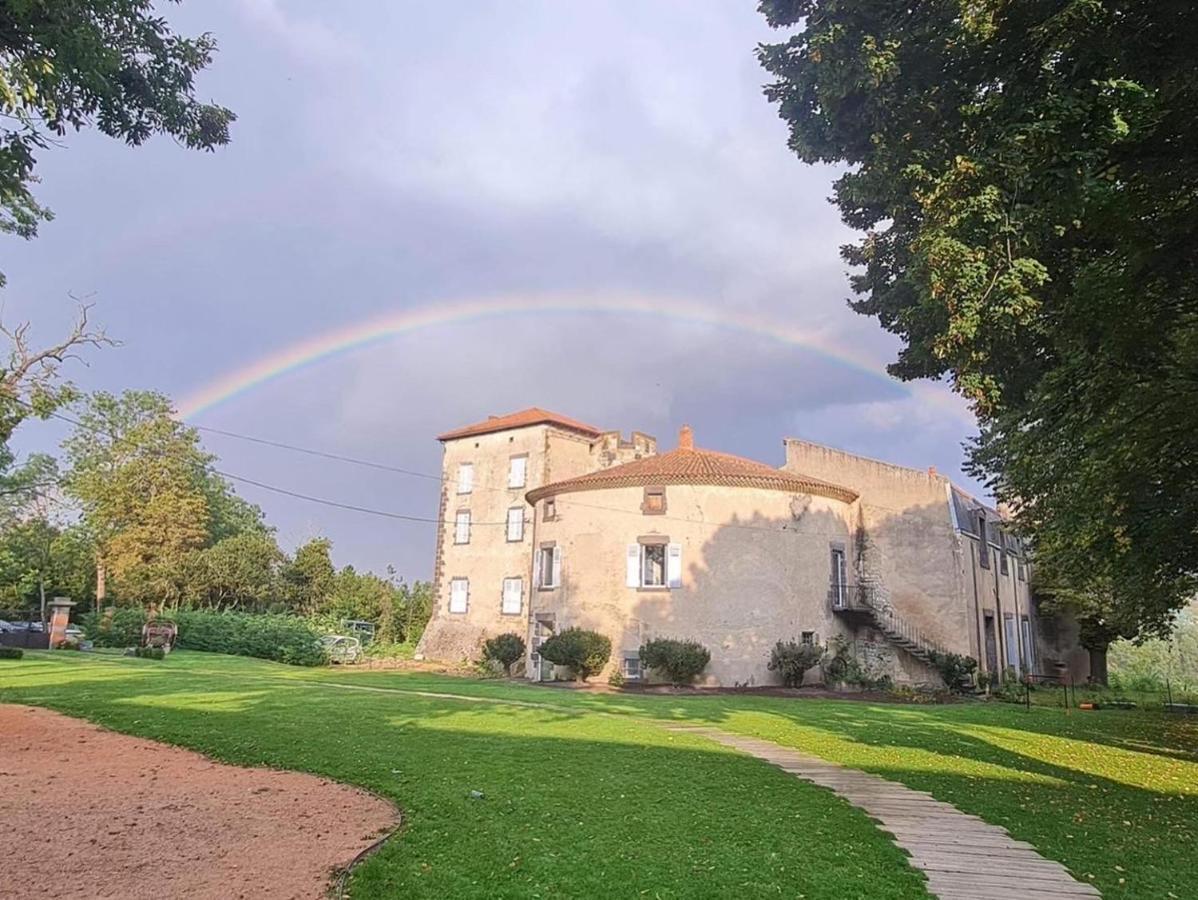 Tour Du Chateau De Gondole Le Cendre Екстериор снимка